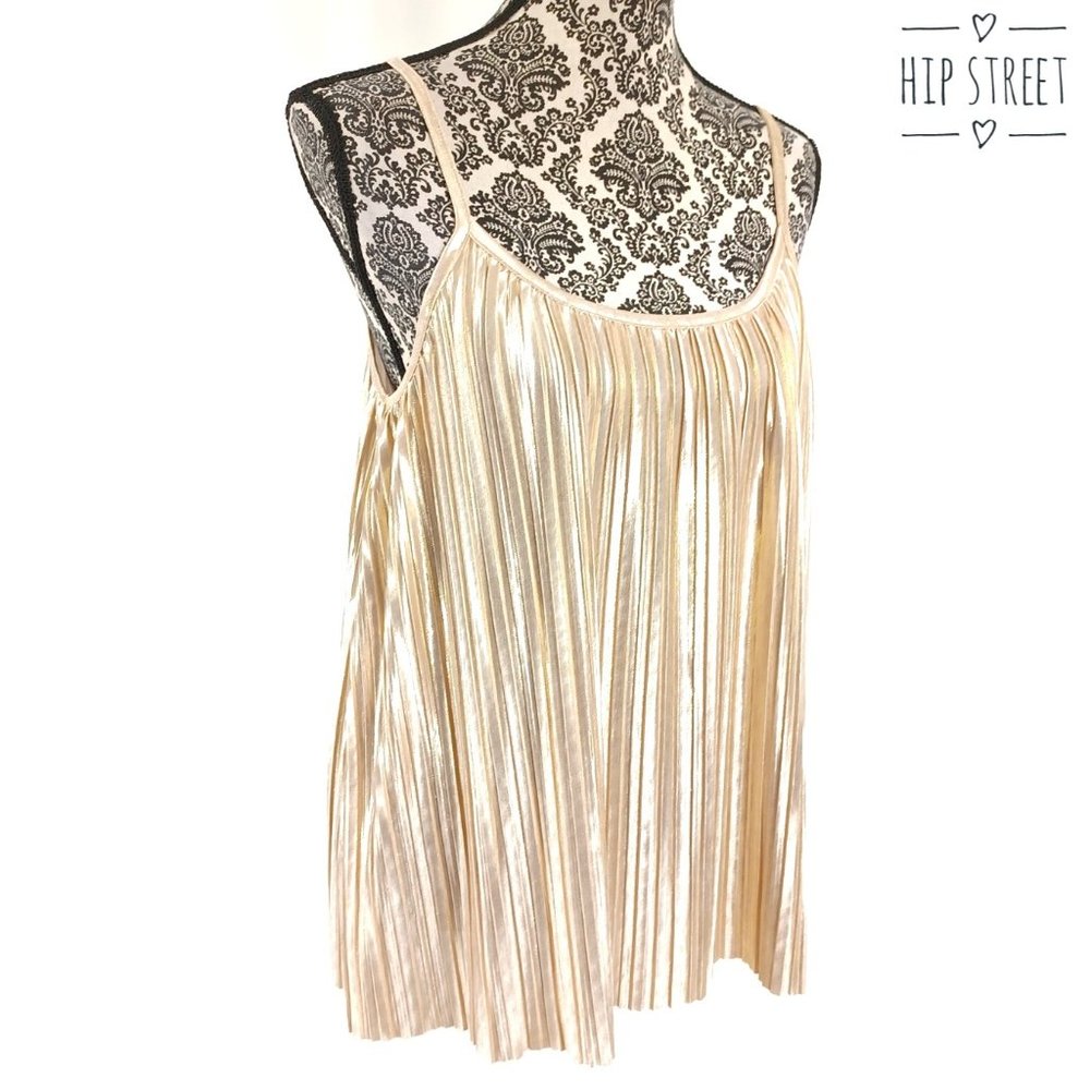 H & M Metallic Gold Mini Pleat Flowy Camisole Tank Blouse Top M